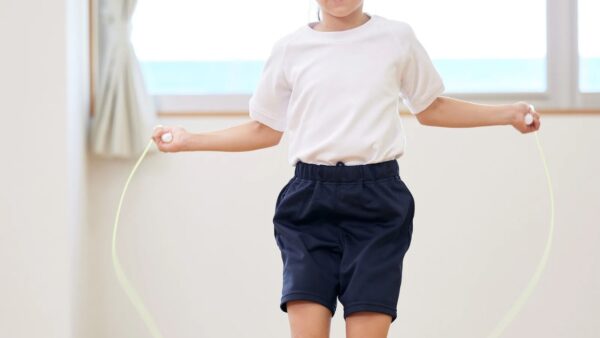 新年中女児｜縄跳びが0回から連続20回まで指導3回で伸びた理由